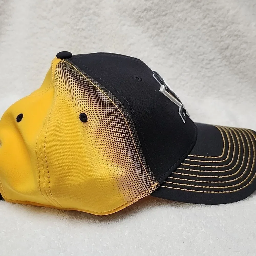 Fanatics Pittsburgh Penguins Velcroback Hat - NWOT
